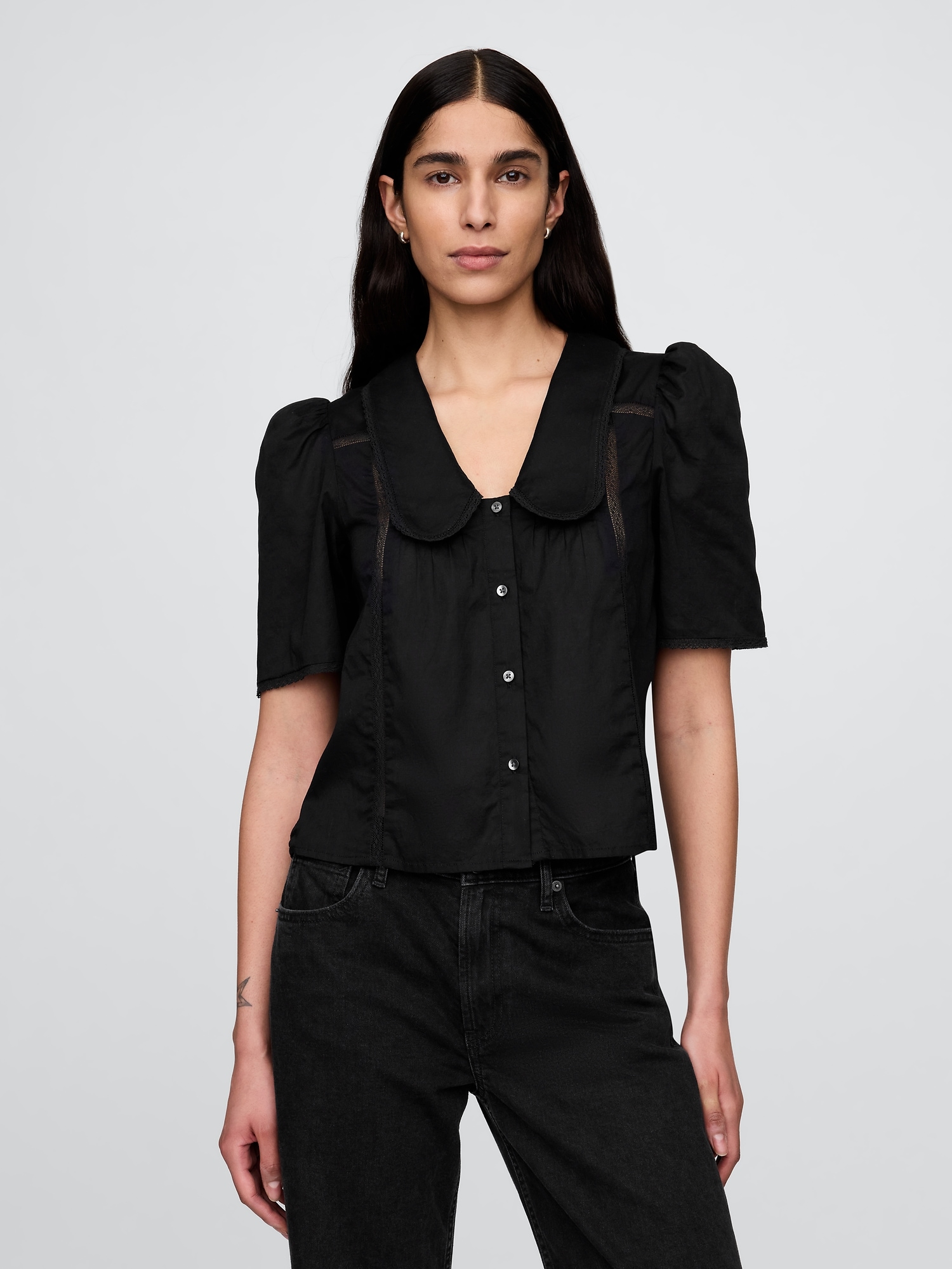 Puff-Sleeve Lace Collared Top